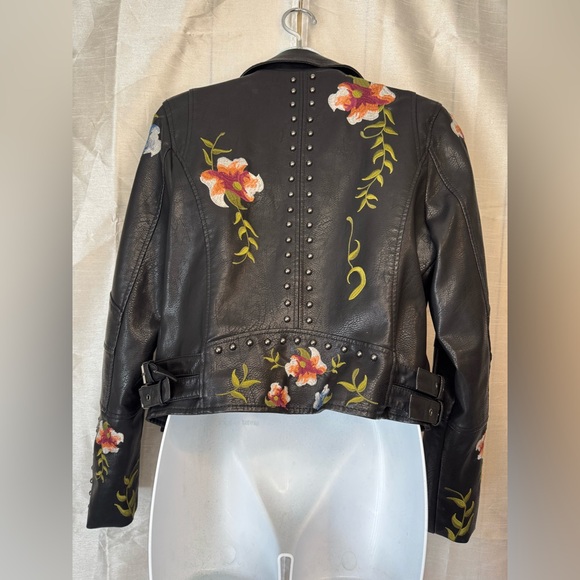 Embroidered Black faux Leather Jacket - Picture 8 of 15
